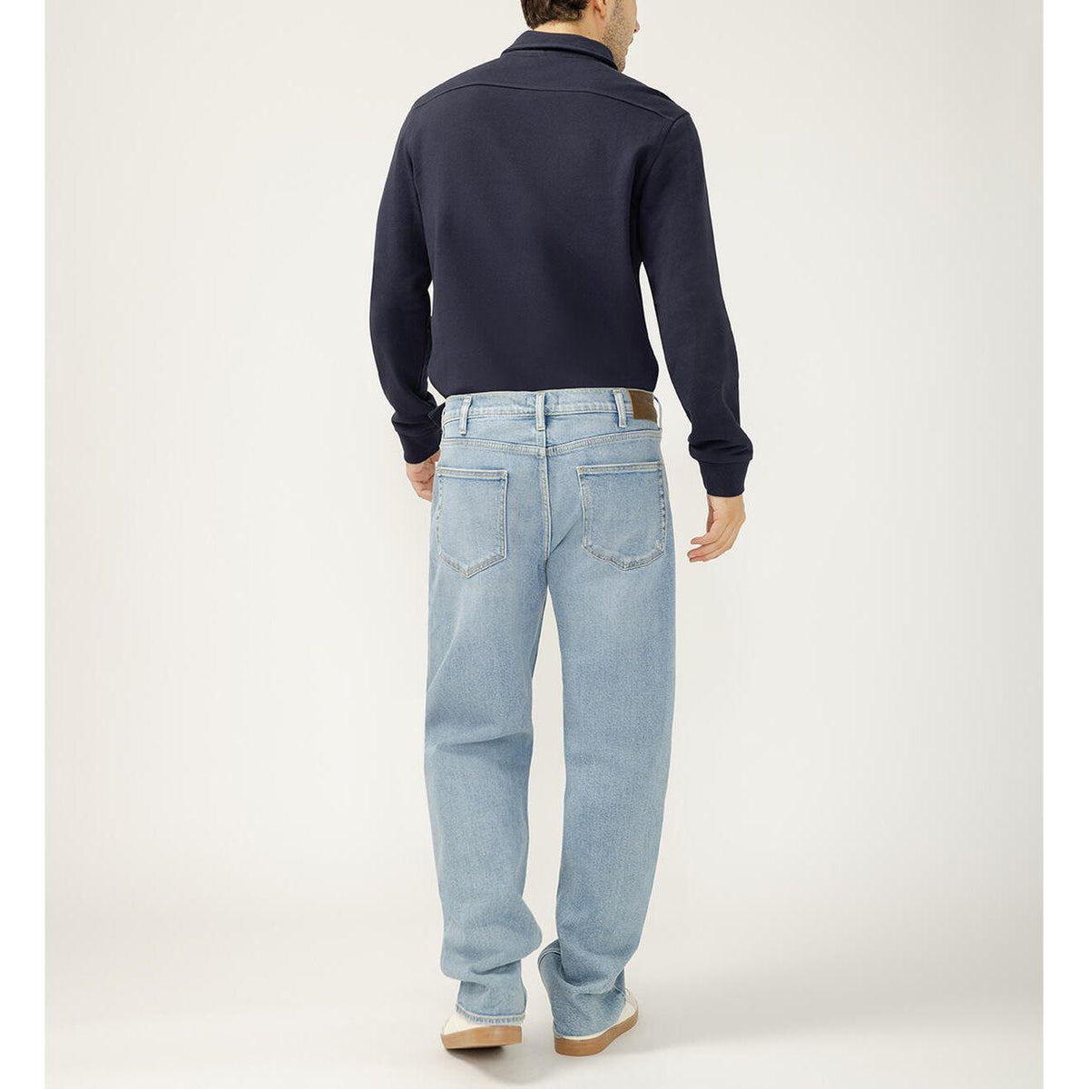 Silver Relaxed Fit Straight Leg Denim from Silver, featuring a waist-level silhouette and comfortable roominess for modern style.