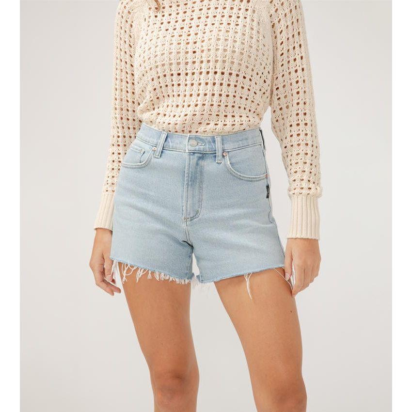 Stylish and comfortable, the Silver Sure Thing Shorts feature a flattering slim fit, perfect for any occasion.