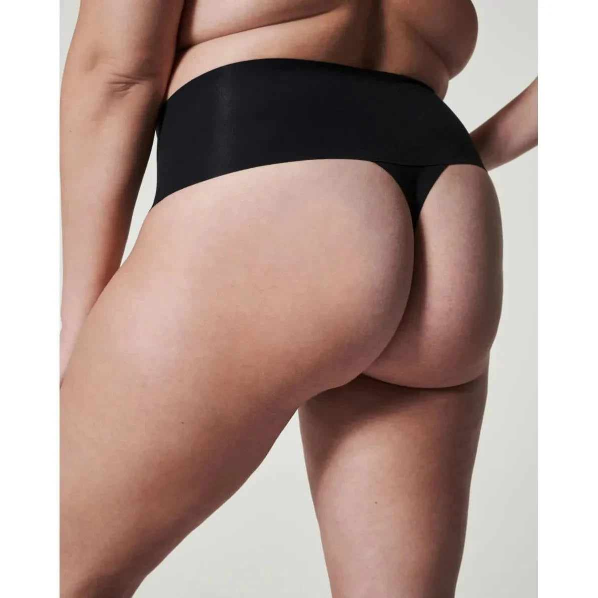 Spanx Spanx Undie-tectable® Smoothing Thong