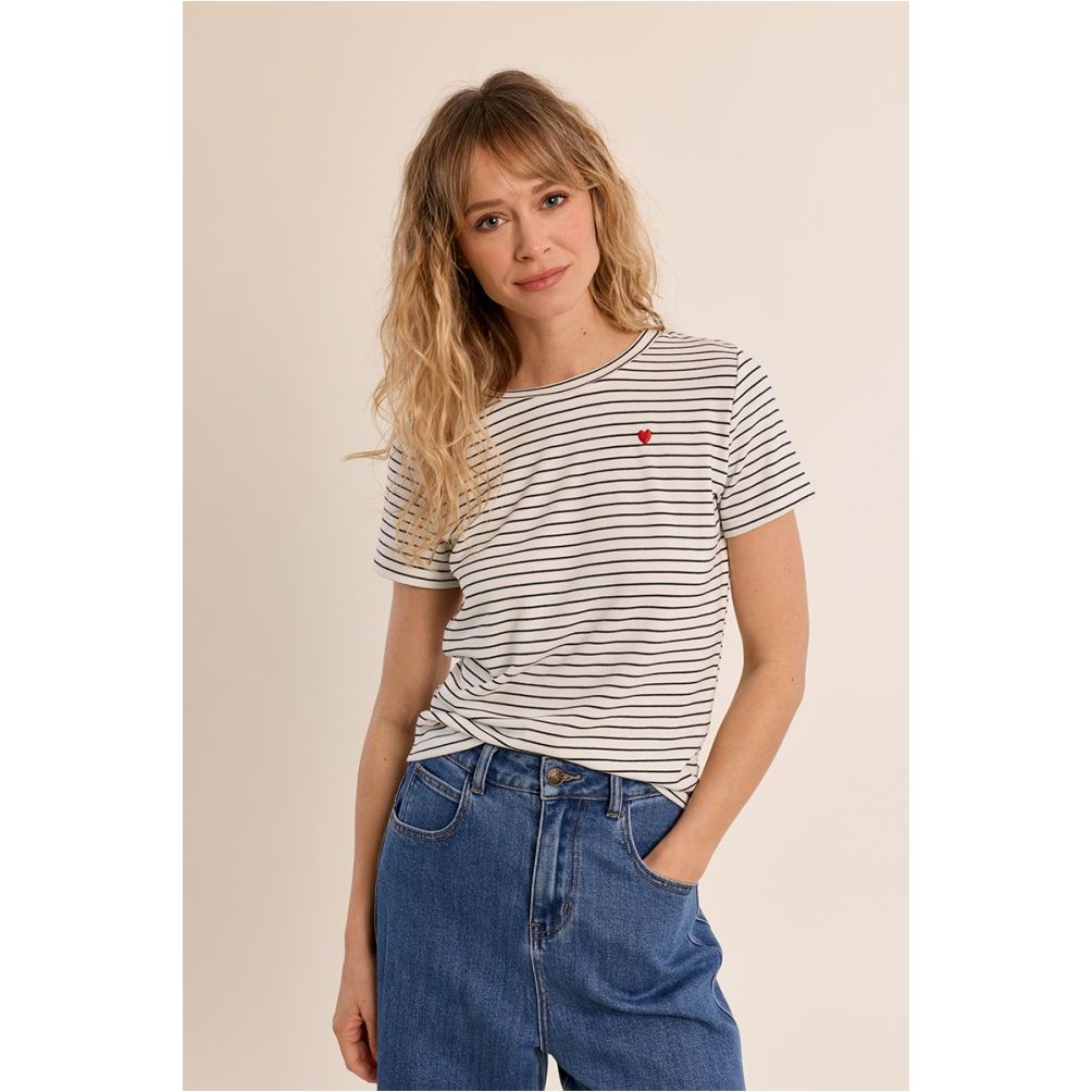 Molly Bracken striped heart tee with short sleeves, round neckline, red heart detail, straight fit; model in jeans.