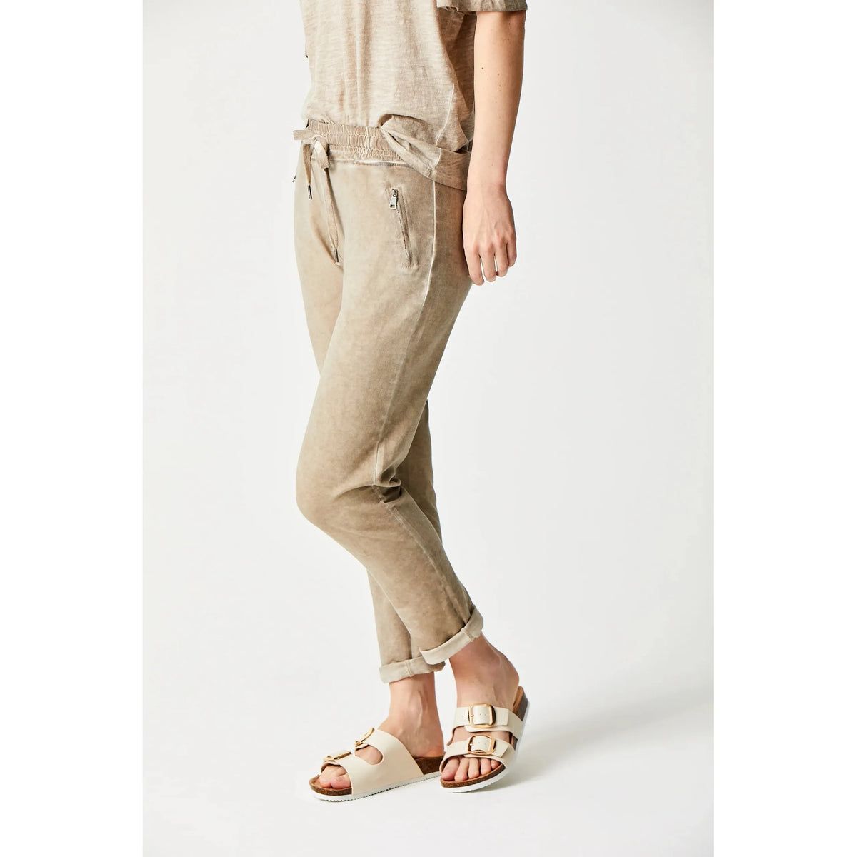 Suzy D Bailey Vintage Wash Side Zip Jogger offers comfort and style with chic zipped pockets and a drawstring waistband.