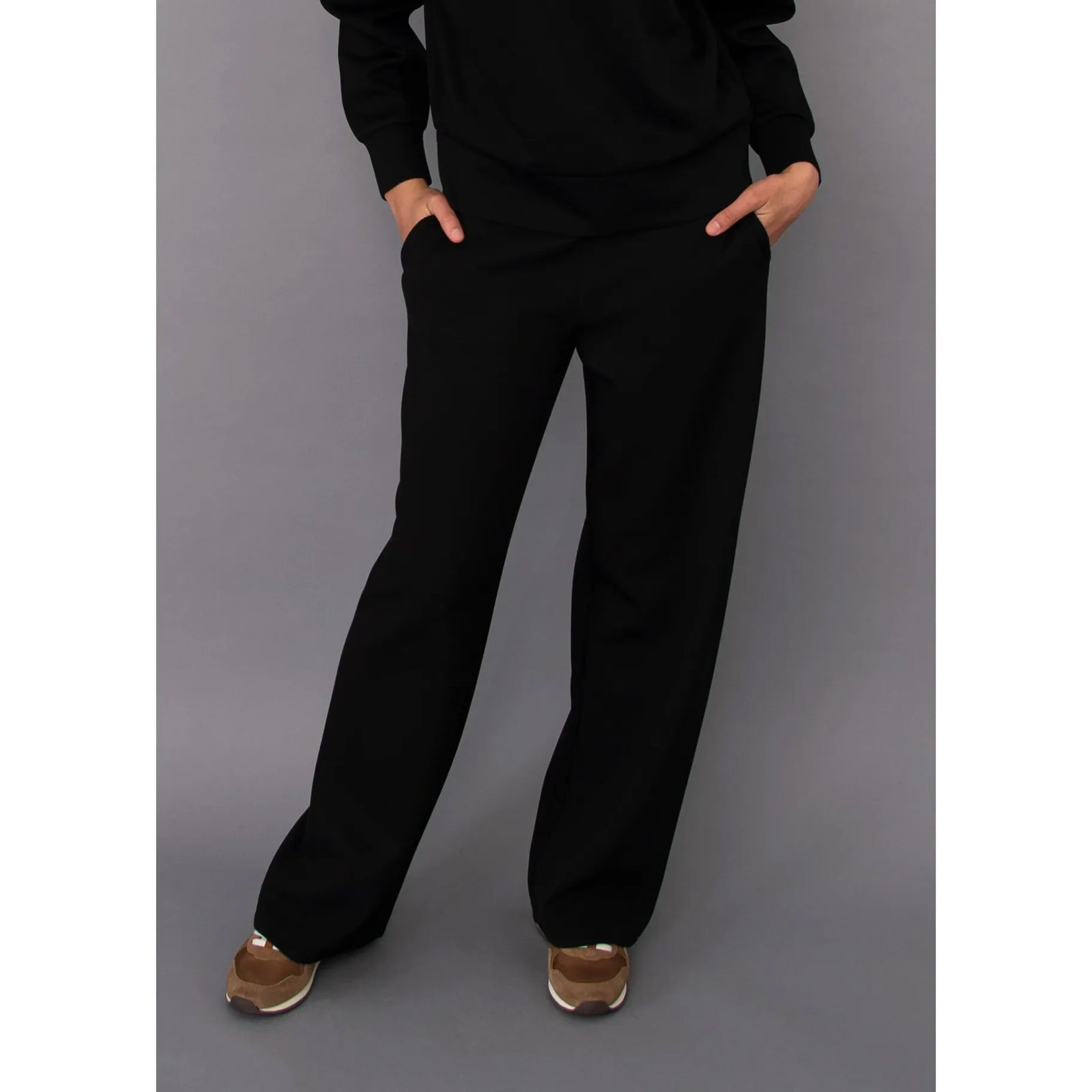 Victoria Soft Knit Pull On Pant