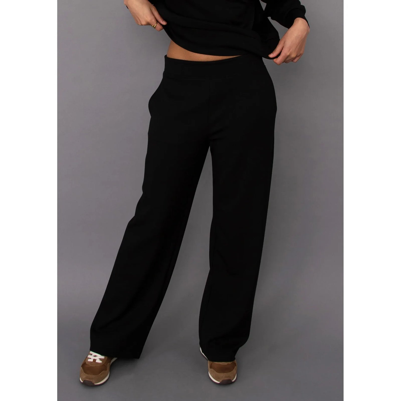 Victoria Soft Knit Pull On Pant