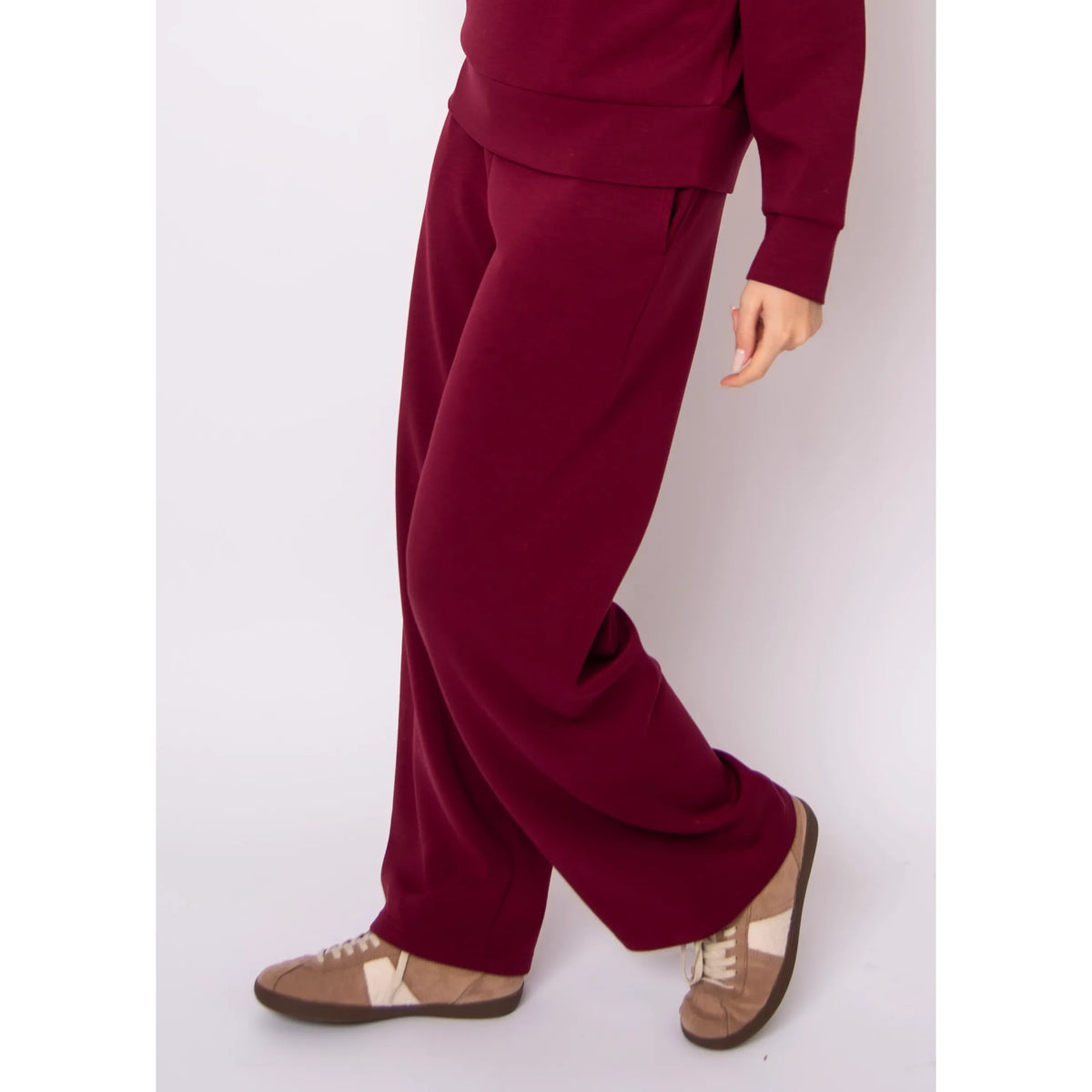 Victoria Soft Knit Pull On Pant