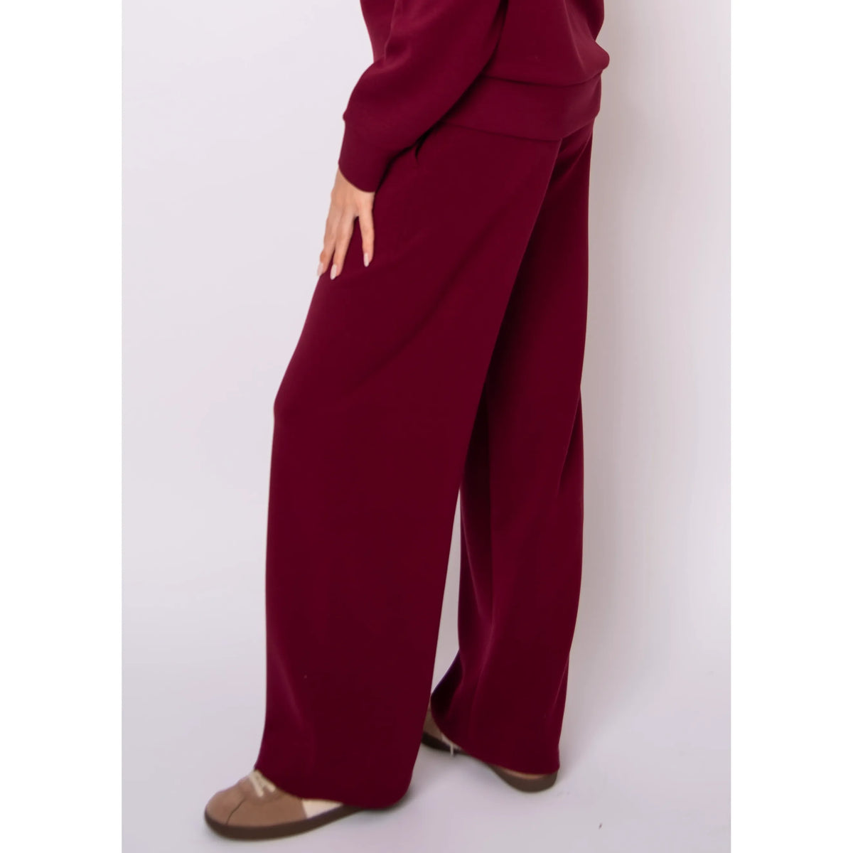 Victoria Soft Knit Pull On Pant