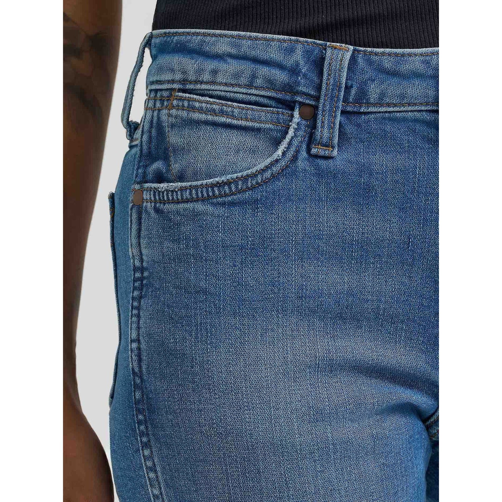 Women's Wrangler Retro Bailey High Rise Bootcut Jean with belt loop and front pocket in blue denim.