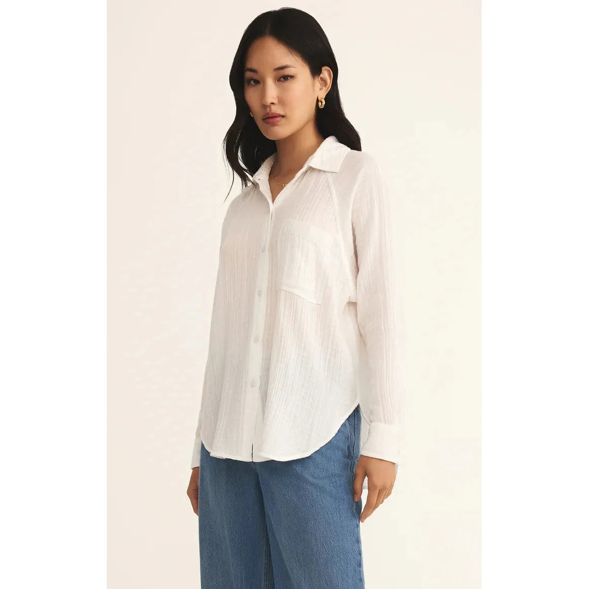 Z Supply Perfect Airy Gauze Top in white features a relaxed fit, raglan sleeves, and a convenient chest pocket.