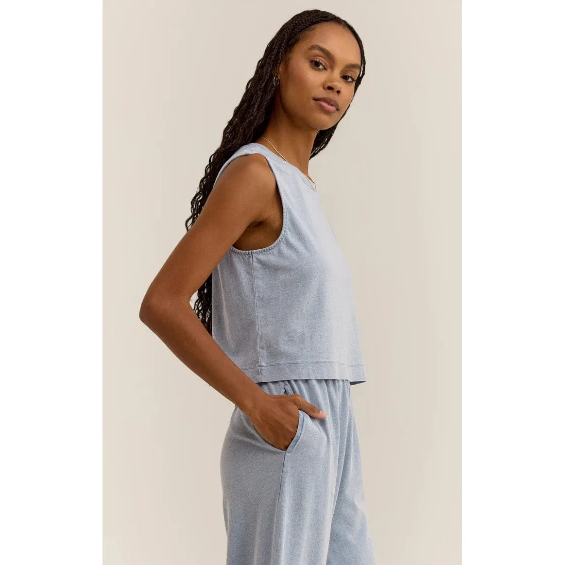 Elevate your style with the Z Supply Sloane Washed Jersey Tank, featuring a soft, lightweight denim look.