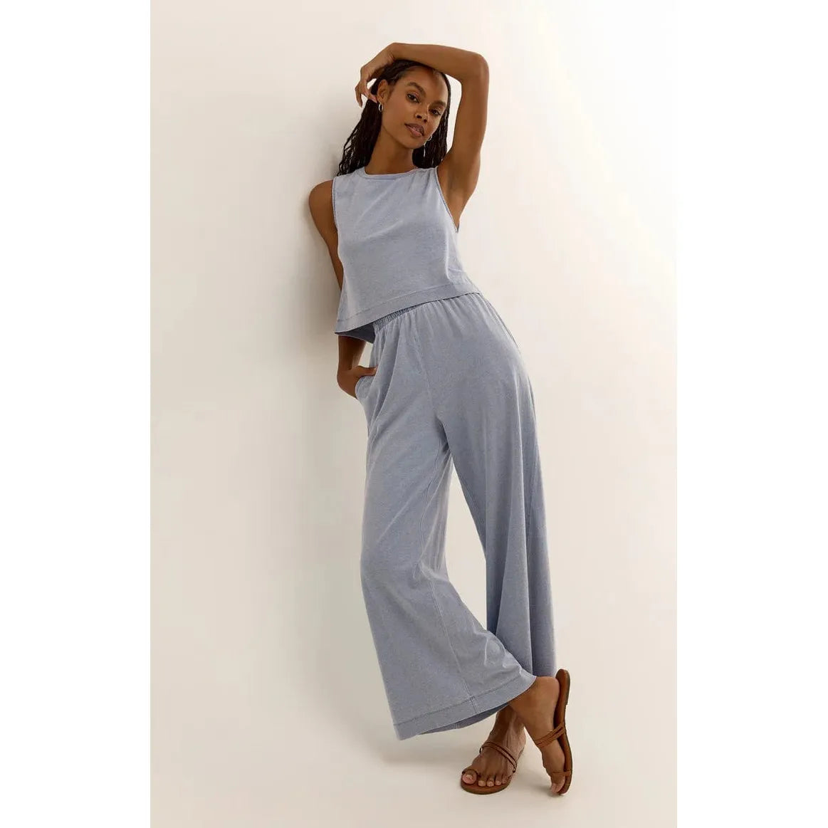 Elevate your style with the Z Supply Sloane Washed Jersey Tank, featuring a soft, lightweight denim look.