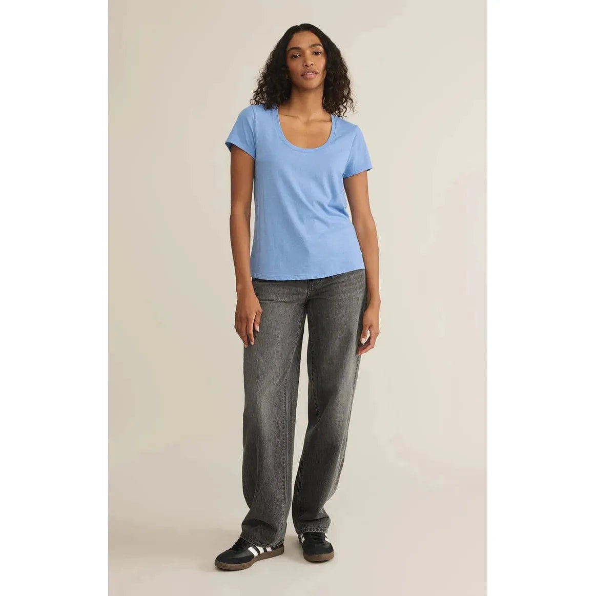 Z Supply Anywhere Scoop Tee in blue offers a cozy, lived-in vibe for stylish everyday adventures.