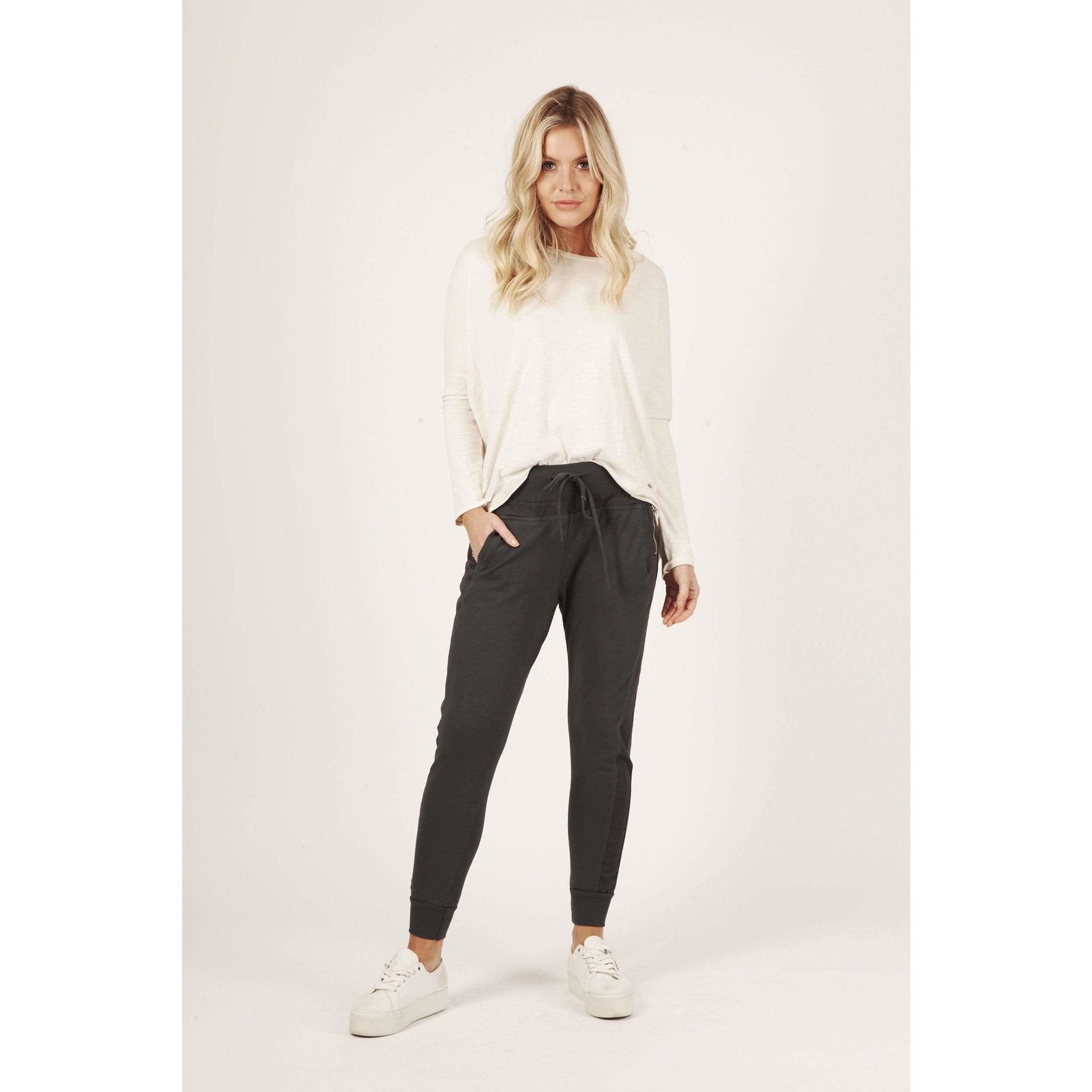 Suzy D Suzy D Ultimate Jogger